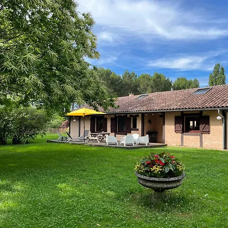 La Bergerie Des Landes بيت للعطل